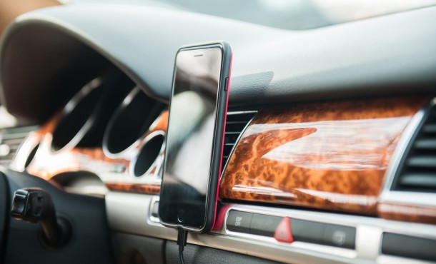 dg_smartphone_auto